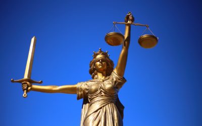 5 Legal Mistakes Small Businesses Make (And How to Avoid Them)