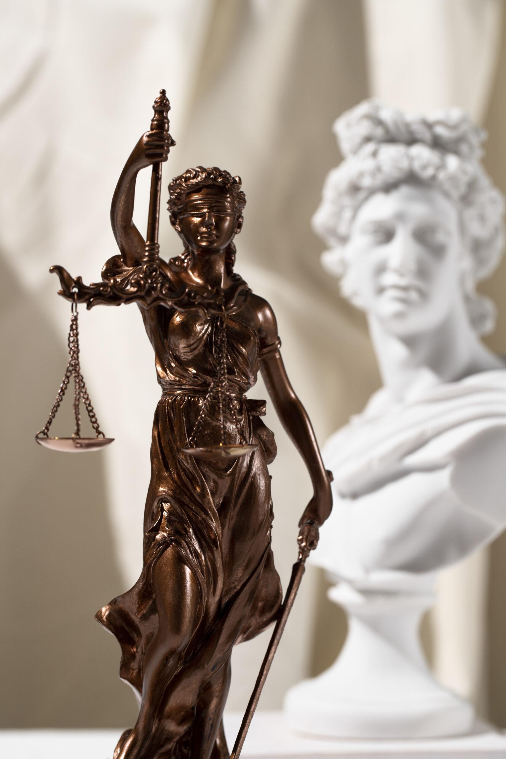 pixabay-still-life-with-scales-justice (2)